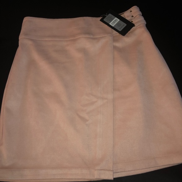 EVER NEW faux suede skirt, Size 4 - Picture 3 of 4